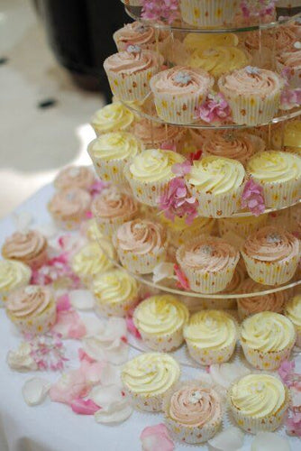 Wedding Cakes 4: Tailor-made